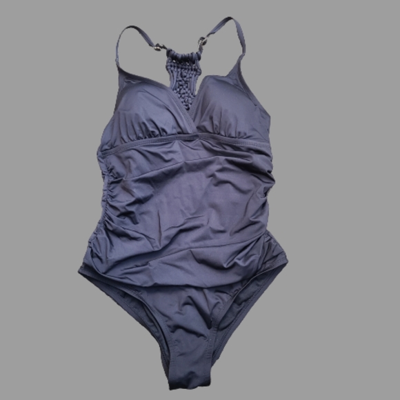 Hilor Women's Shirred Halter One Piece Swimsuit - Picture 5 of 7